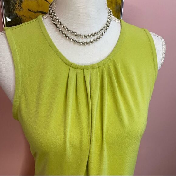 Banana Republic BR Sleeveless Chartreuse Keyhole Back Tank Top Blouse - Picture 5 of 11